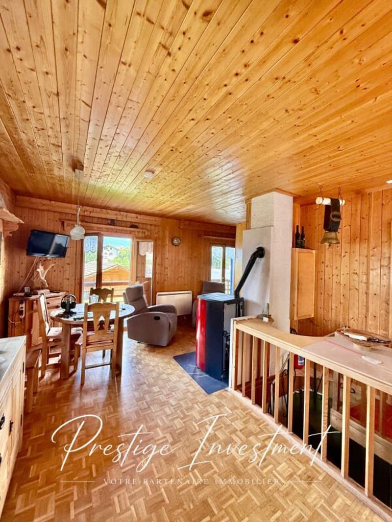 Affascinante Chalet Individuale nel Cuore della Natura (13)