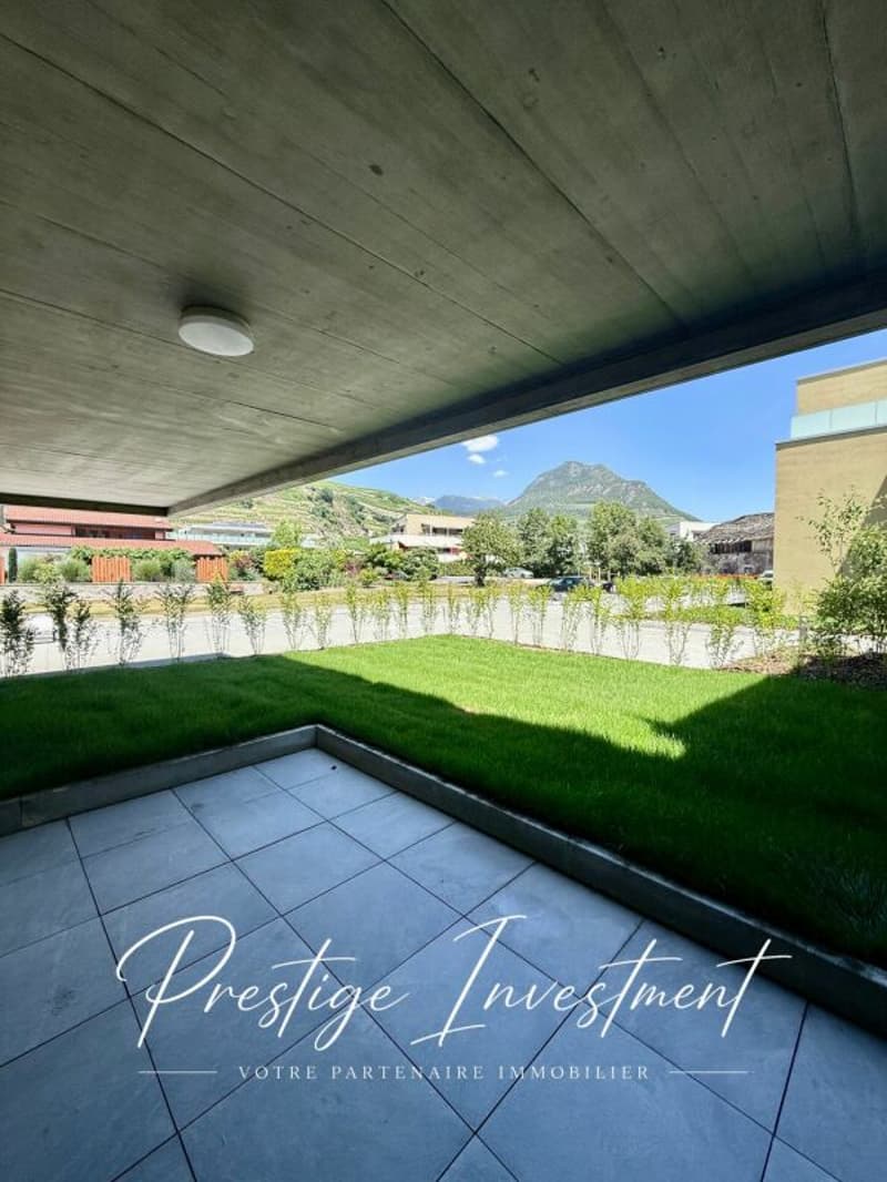 Ground Floor, 2.5-Room Minergie Apartment, Sion (2)