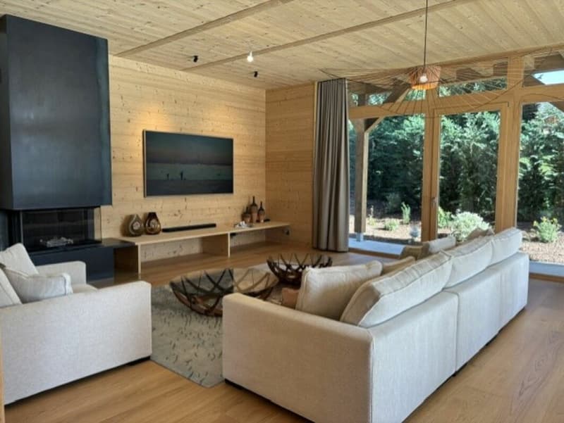 Magnifique Chalet Prestige: le golf en voisin, les Alpes en horizon. (3)