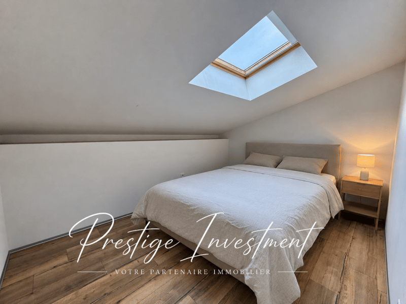 ATTIQUE - DUPLEX DE 4.5 PCES & 188 M2 - LEYTRON (10)