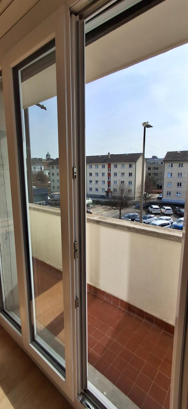 Appartement lumineux de 2 pièces avec balcon à Porrentruy (3)