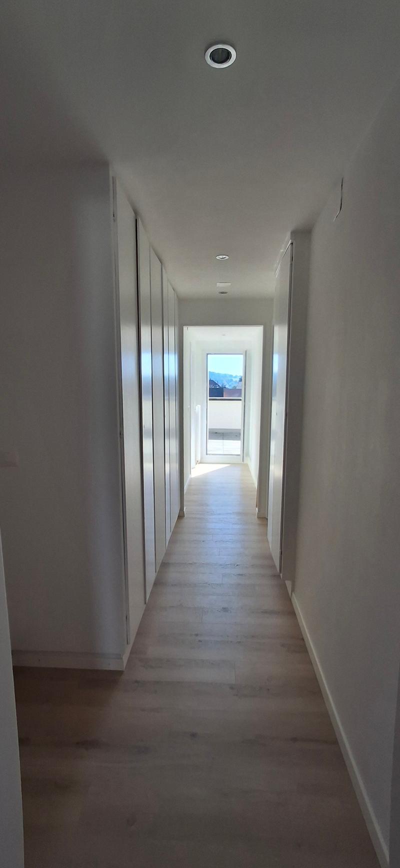 Charmant appartement en attique de 4.5 pièces à Porrentruy avec véranda (10)