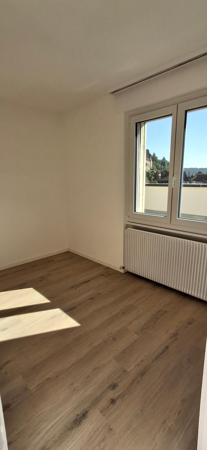 Charmant appartement en attique de 4.5 pièces à Porrentruy avec véranda (12)