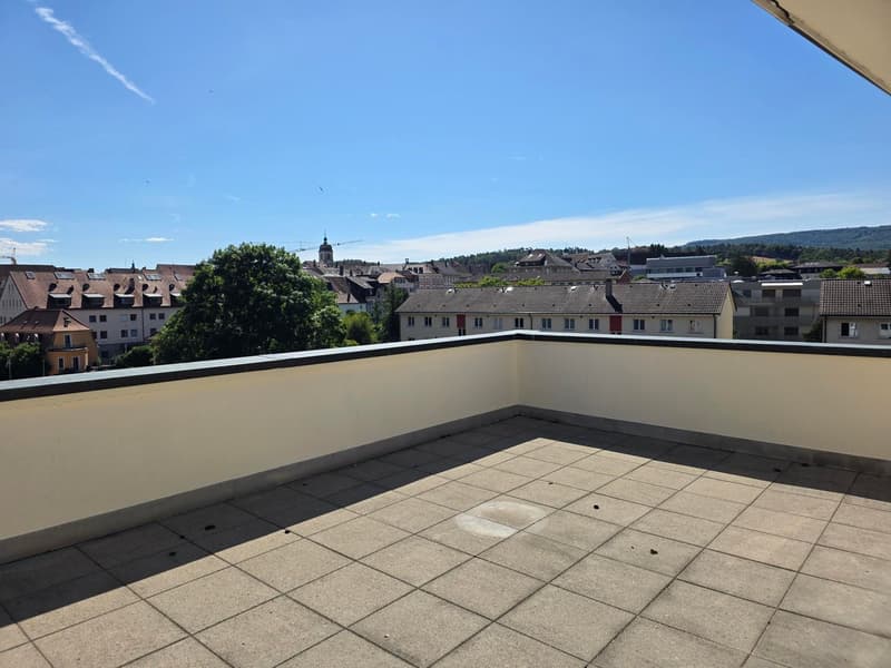 Charmant appartement en attique de 4.5 pièces à Porrentruy avec véranda (24)