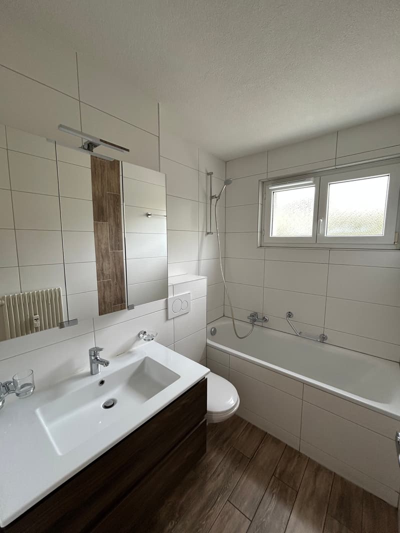 For rent: 4.5-room apartment with balcony - Pont 10, Tramelan (4)