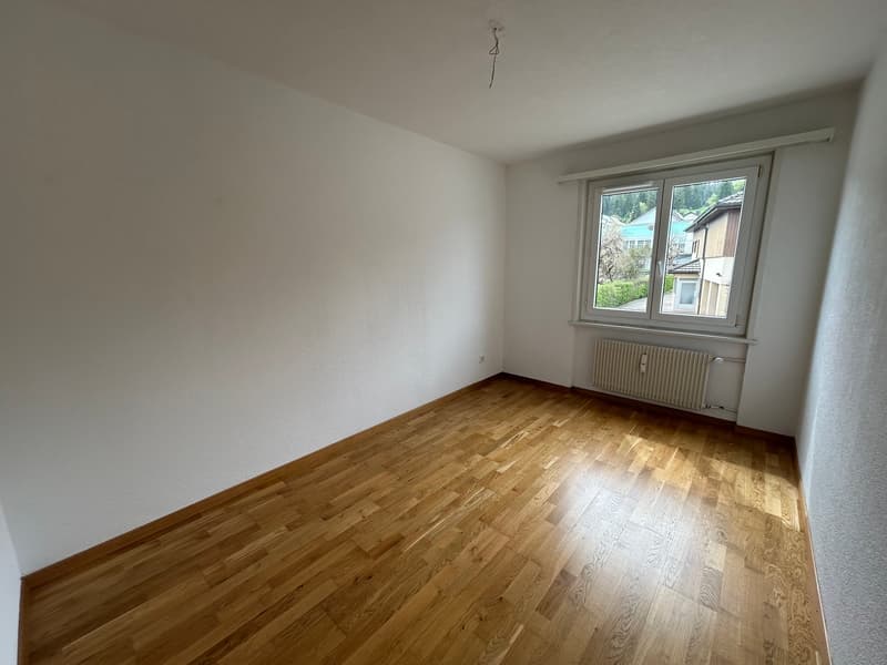 For rent: 4.5-room apartment with balcony - Pont 10, Tramelan (3)