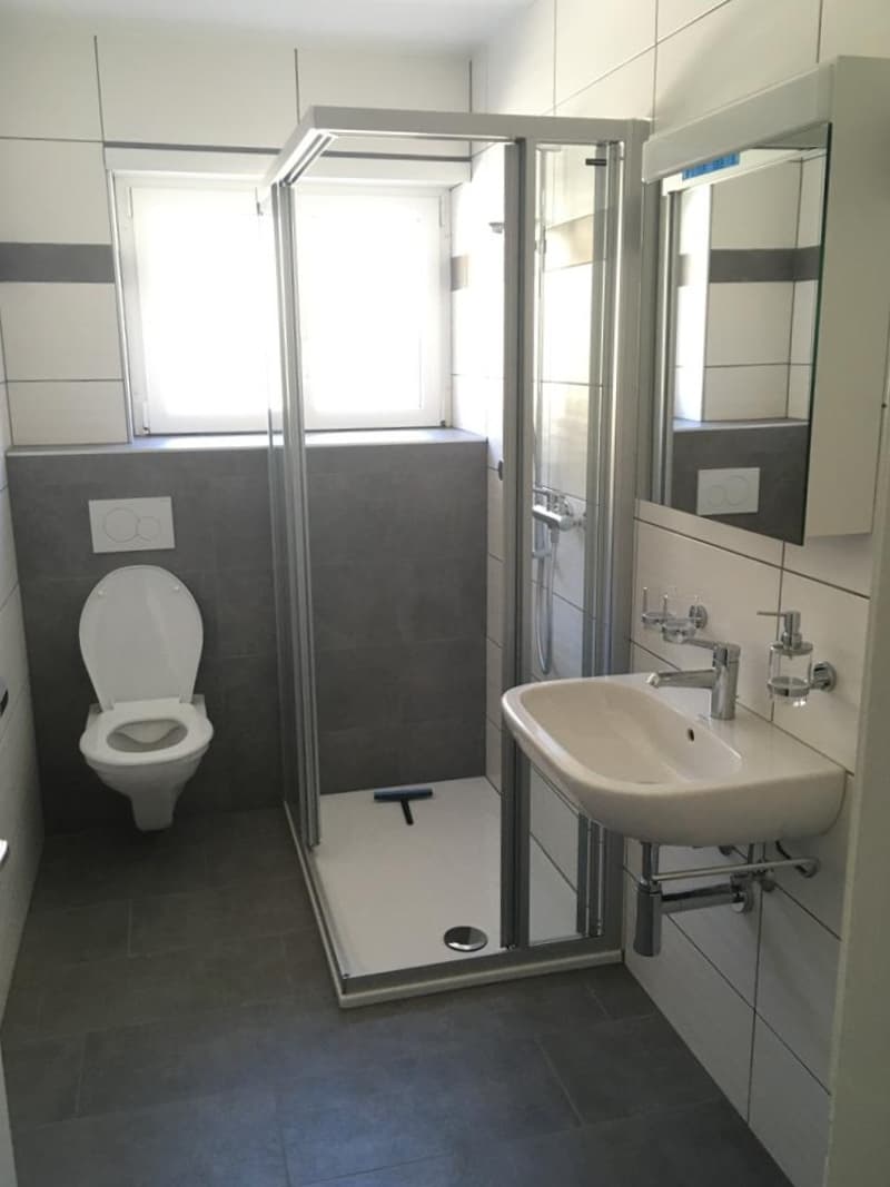 A louer: appartement 3 pièces avec balcon - Paul-Charmillot 80, St-Imier (1er étage) (4)
