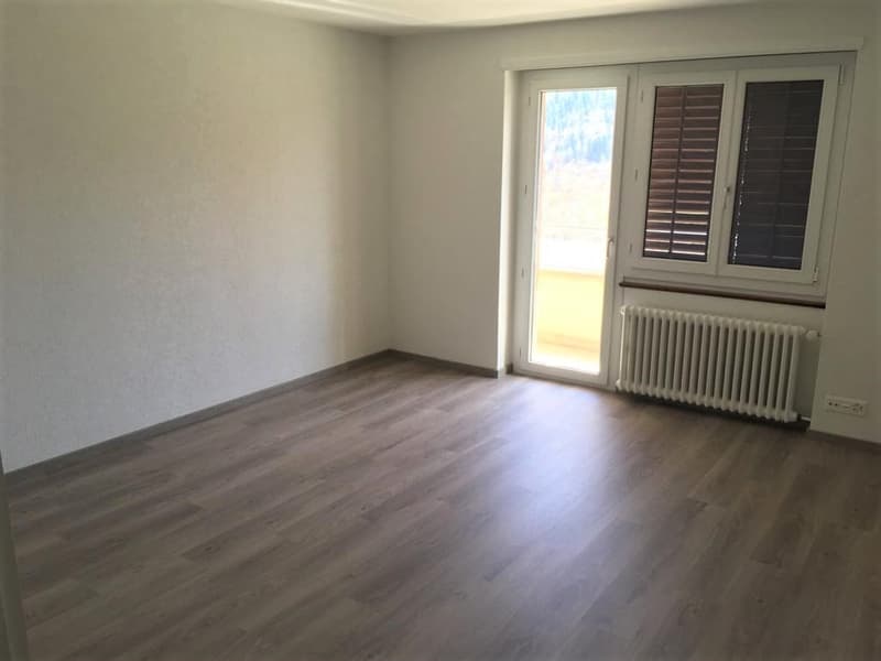 A louer: appartement 3 pièces avec balcon - Paul-Charmillot 80, St-Imier (1er étage) (2)