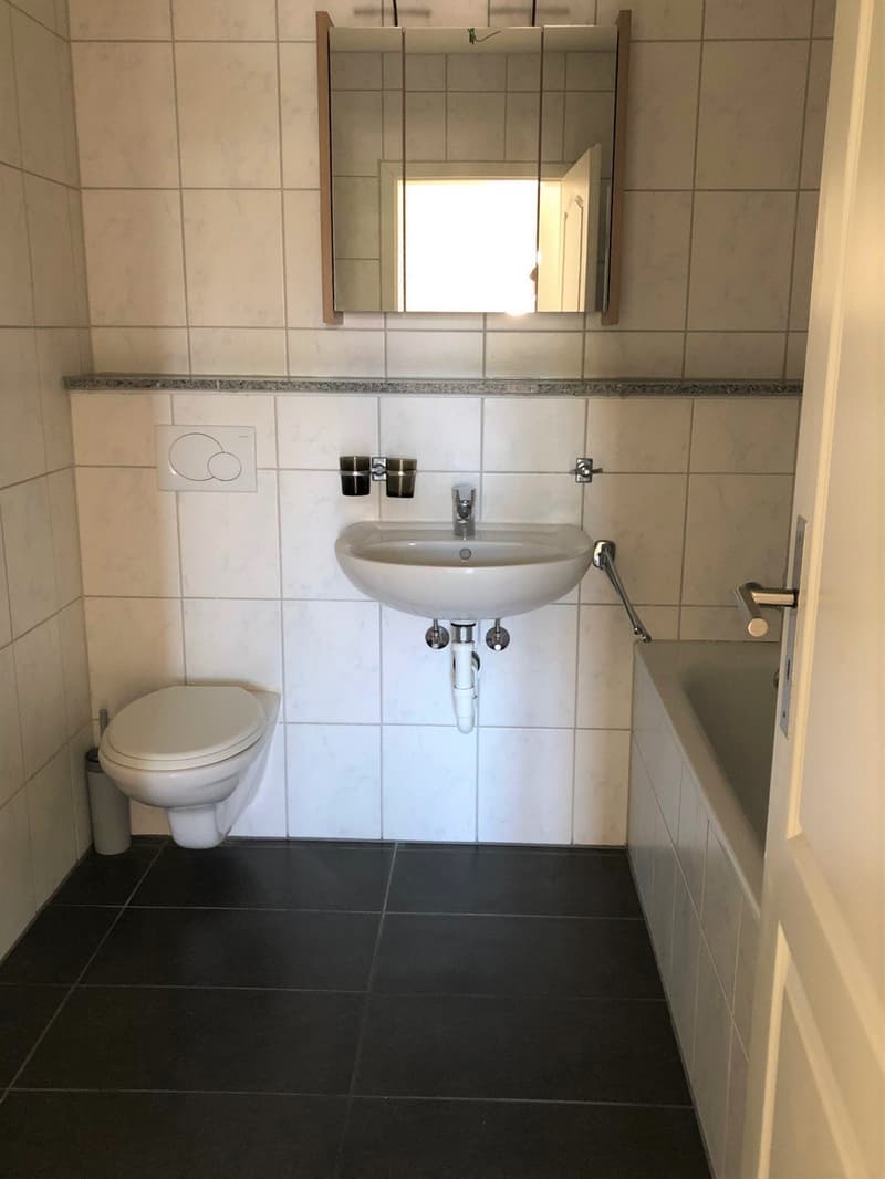 For rent: 4.5-room apartment - Ferdinand-Gonseth 5, Sonvilier (6)
