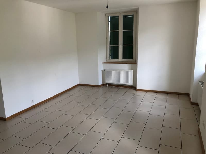 For rent: 4.5-room apartment - Ferdinand-Gonseth 5, Sonvilier (3)