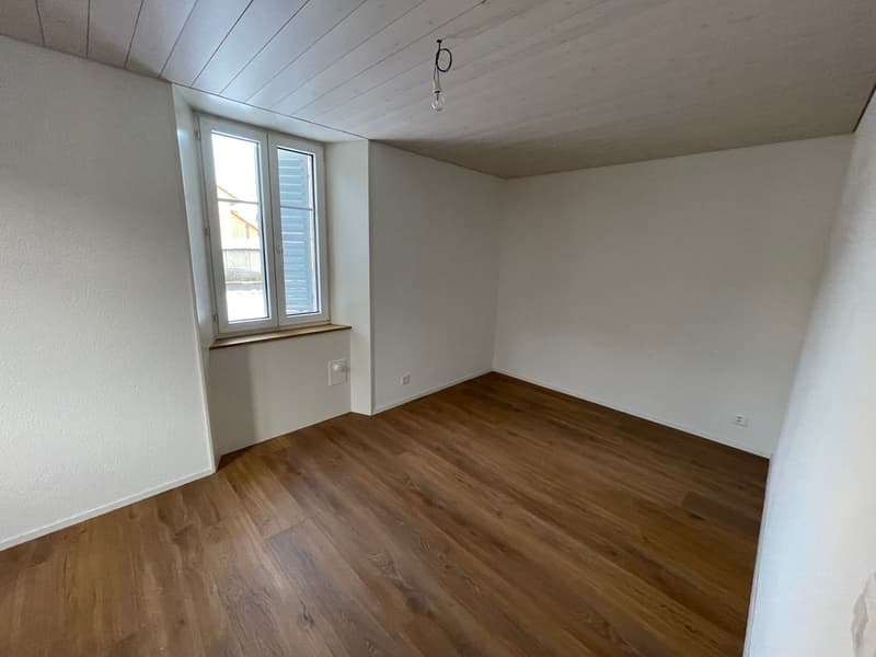 Zu vermieten - 2.5-Zimmer-Wohnung mit eingerichteter Küche - Grand-Rue 42, Courtelary (4)