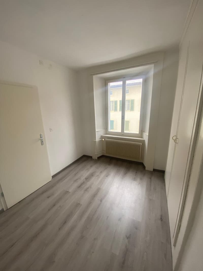 In affitto: appartamento 3 locali - Jonchères 22, St-Imier (8)