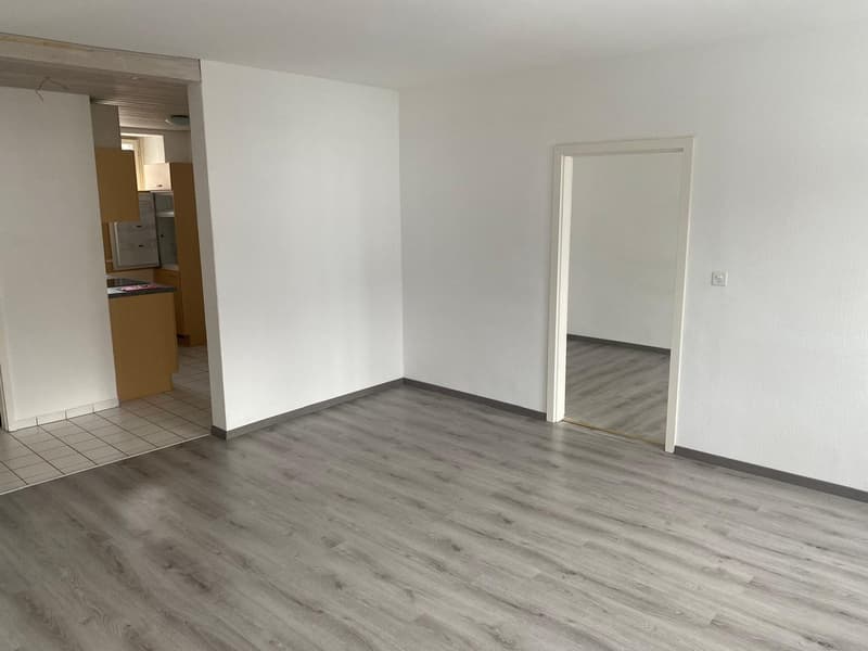 In affitto: appartamento 3 locali - Jonchères 22, St-Imier (3)