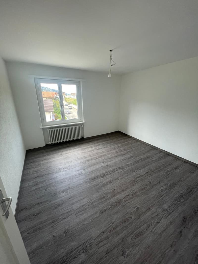 A louer: appartement de 4 pièces - Rue Tivoli 36, St-Imier (2)