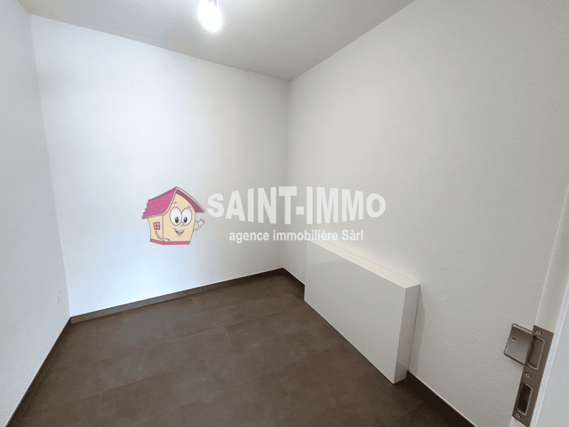 Appartamento nuovo di 4.5 locali (104 m2) con terrazza / giardino privato e coperto per automobile (14)