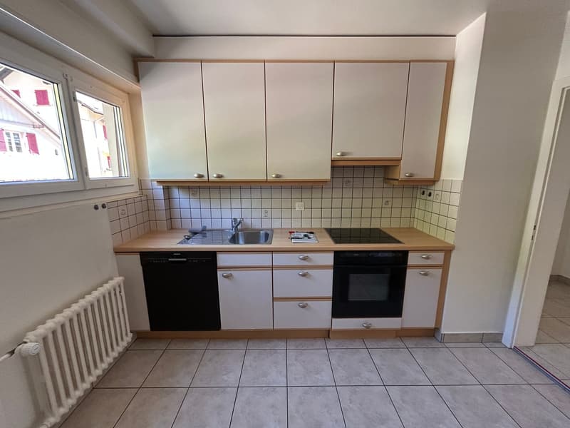 A louer: appartement de 3 pièces avec balcon - Paul-Charmillot 82, St-Imier (4)