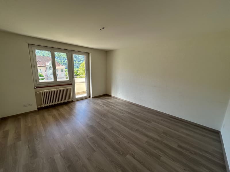 A louer: appartement de 3 pièces avec balcon - Paul-Charmillot 82, St-Imier (2)