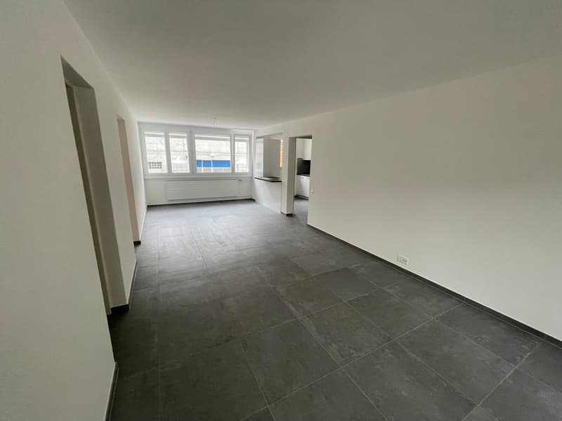 In affitto: appartamento di 3.5 locali con balcone - Tivoli 52 (4)