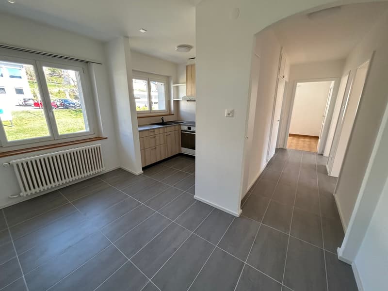 Zu vermieten: 3-Zimmer-Wohnung mit eingerichteter Küche - Combe-Aubert 12, Tramelan (1)