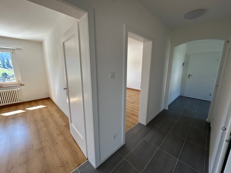 Zu vermieten: 3-Zimmer-Wohnung mit eingerichteter Küche - Combe-Aubert 12, Tramelan (10)