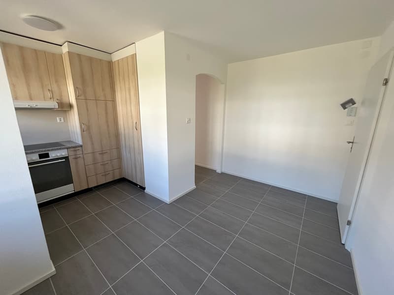 Zu vermieten: 3-Zimmer-Wohnung mit eingerichteter Küche - Combe-Aubert 12, Tramelan (8)