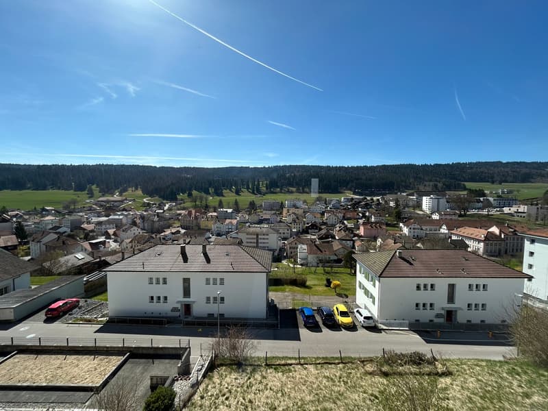 Zu vermieten: 3-Zimmer-Wohnung mit eingerichteter Küche - Combe-Aubert 12, Tramelan (9)