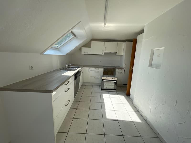 A louer: appartement de 4 pièces - Lavoir 3, Cortébert (1)