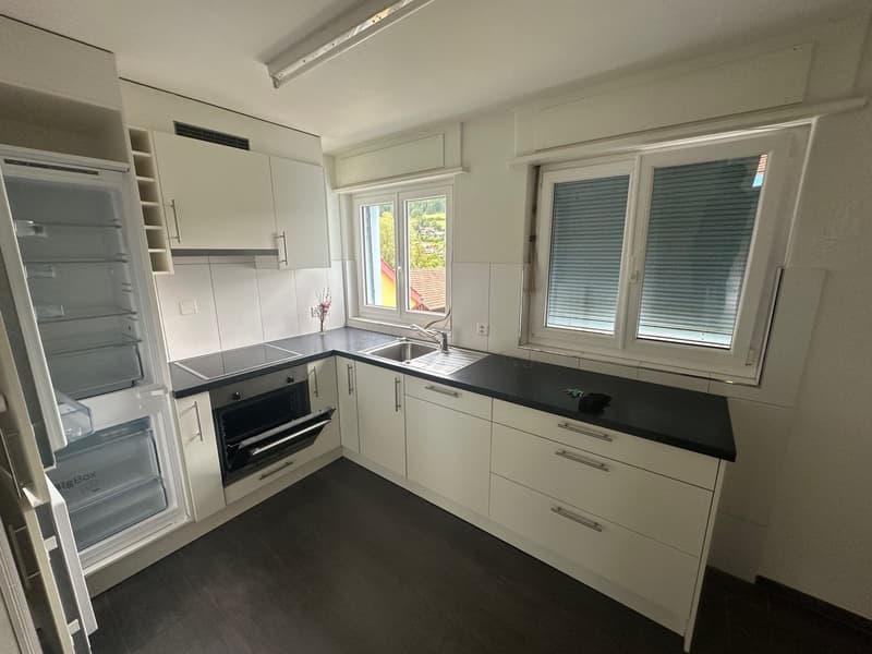 RÉSERVÉ : appartement 4 pièces avec balcon - Pont 10, Malleray (1)