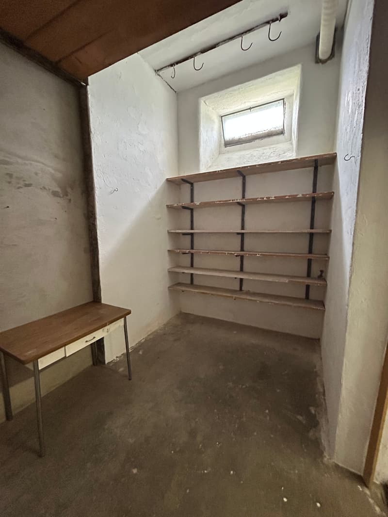 A louer: dépôt de 63 m2 - Rue de Chasseral 1, St-Imier (5)
