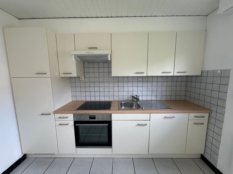 In affitto: appartamento 4.5 locali con balcone - Le Seut 3, Malleray (2)