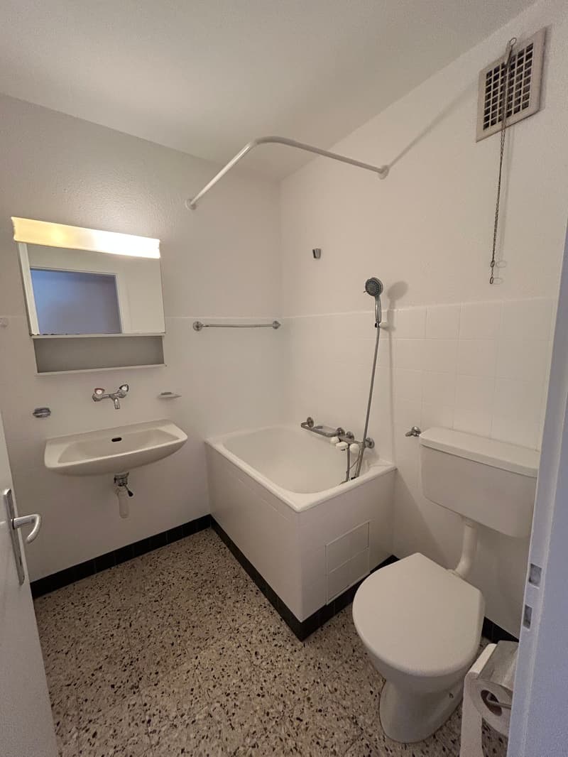 In affitto: appartamento 4.5 locali con balcone - Le Seut 3, Malleray (7)
