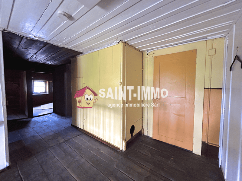 Immeuble locatif à réhabiliter de 4 appartements, un local, une parcelle constructible et un garage (15)