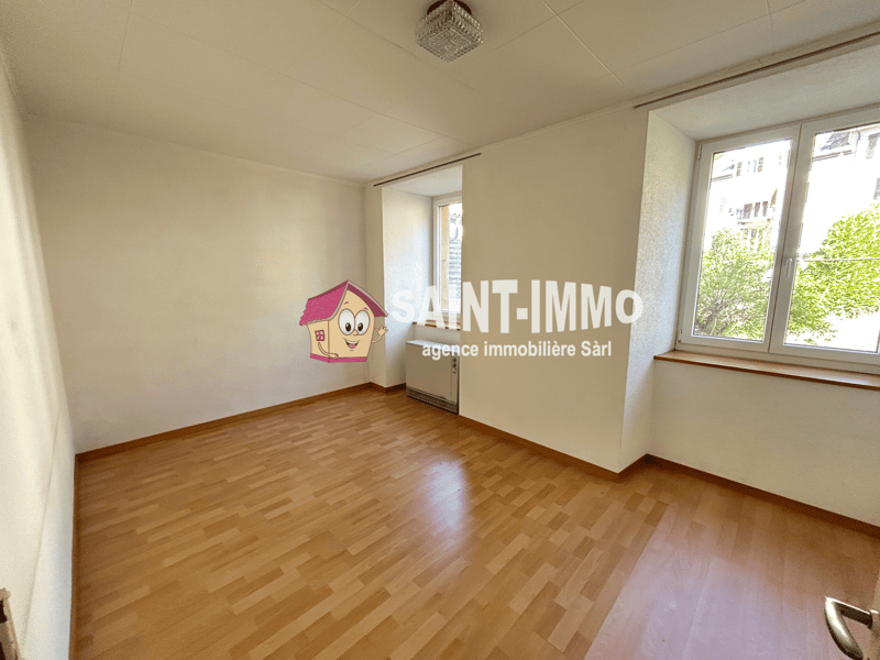 Immeuble locatif à réhabiliter de 4 appartements, un local, une parcelle constructible et un garage (8)