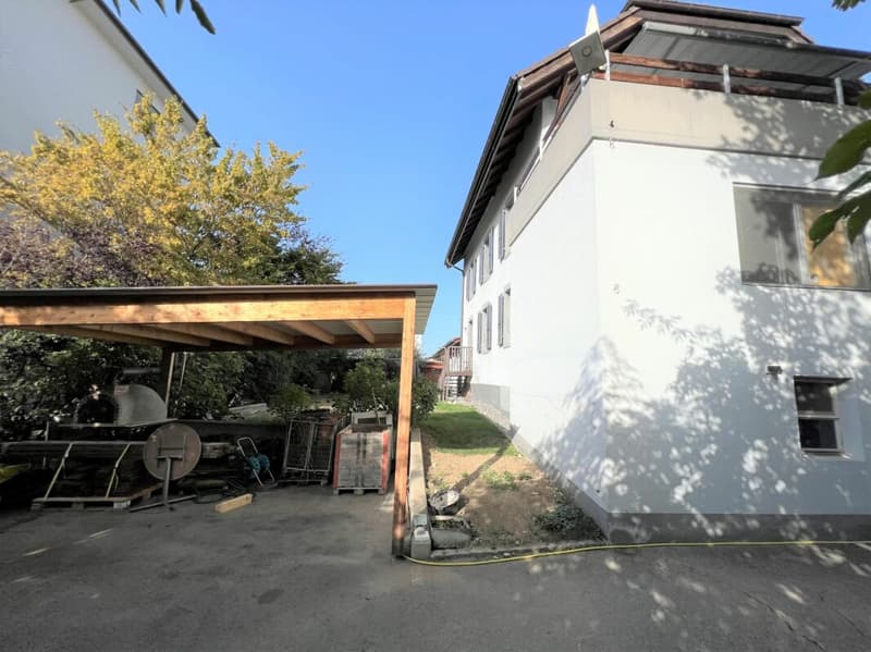Saint-Blaise - Grande officina con uffici e showroom annesso a una casa di 2 unità abitative (16)