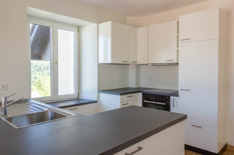 Lac 4, Les Brenets - 5-Zimmer-Wohnung mit Balkon im 2. Stock 1 Monat kostenlos! (16)