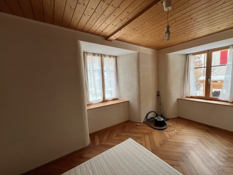 March 1st 12b Ground Floor 4 Rooms in the City (7)