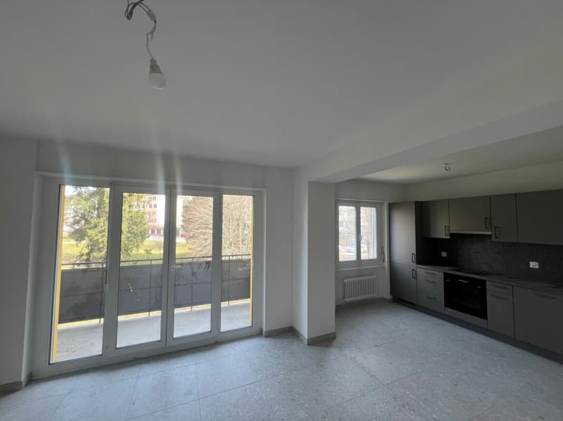 Jeanneret 26 - 2.5 rooms 3rd floor No. 34 (3)