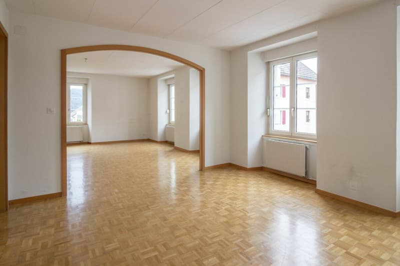 Grand-Rue 8, Les Brenets - 5-room apartment on the ground floor (4)