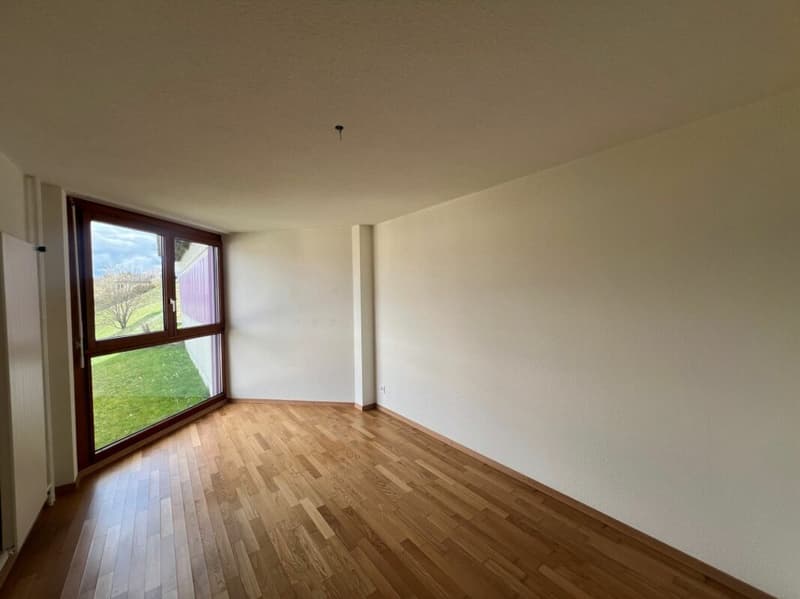 Corbusier 25 3 Zimmer EG Ost (4)