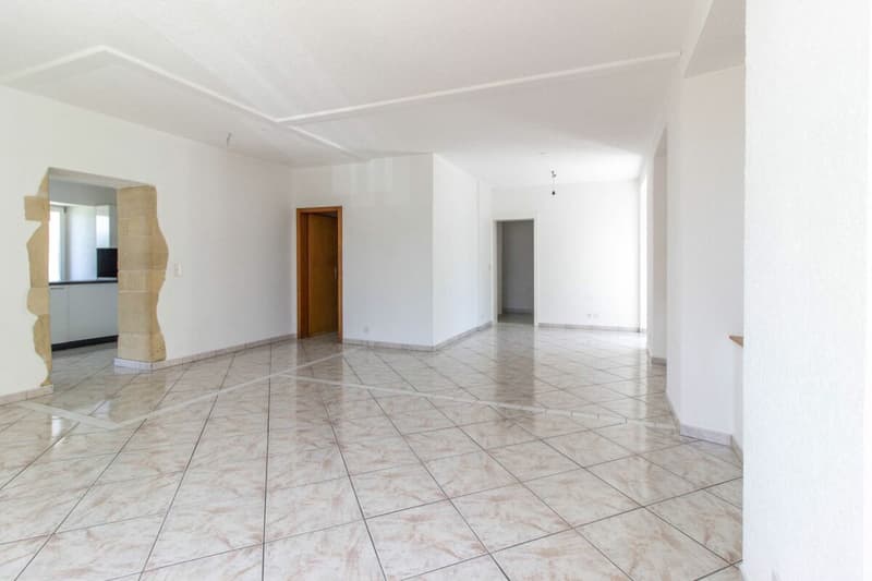 Appartement 5,5 pièces au 1er étage aux Brenets (6)