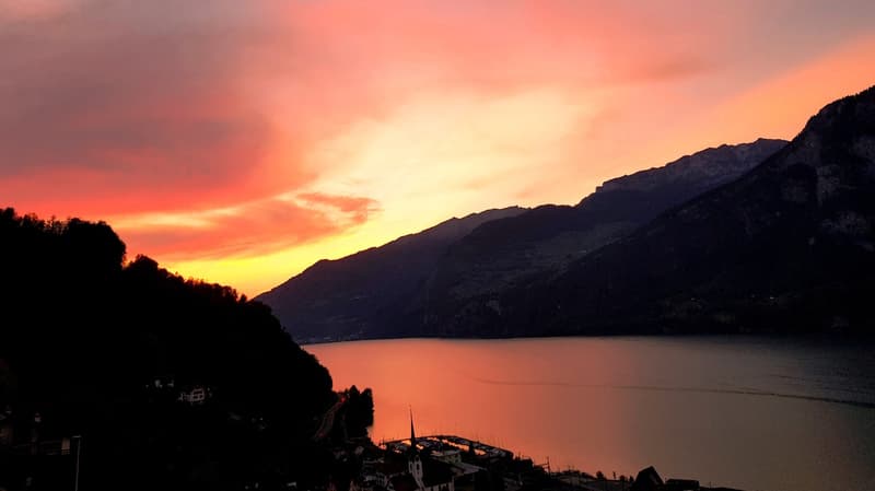 Exclusive attic penthouse - Your dream property on the turquoise Walensee - 35 minutes from Zurich (13)