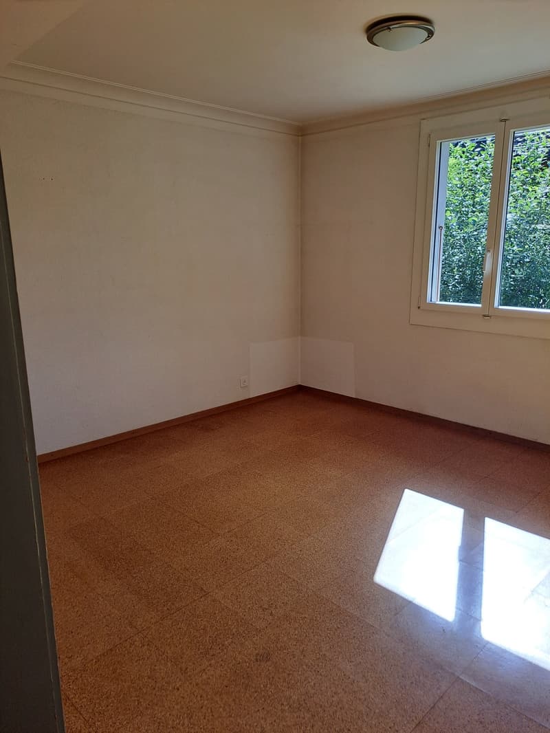 Familienfreundliches 4.5-Zimmer-Einfamilienhaus zu vermieten (4)