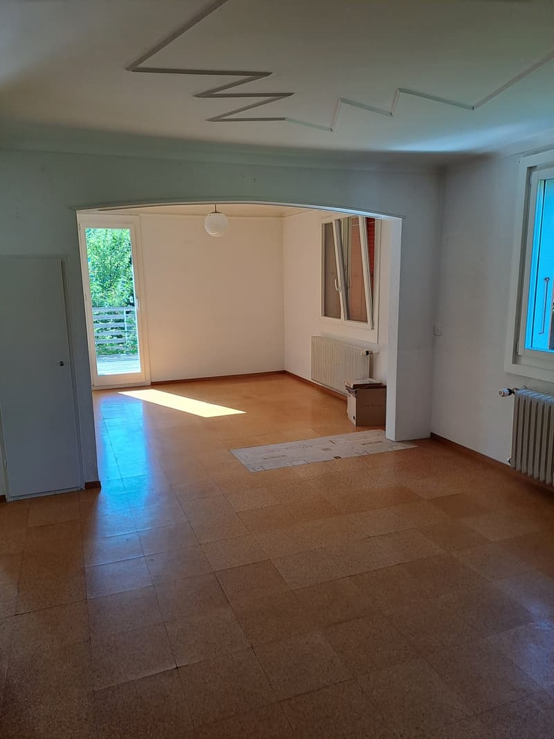 Familienfreundliches 4.5-Zimmer-Einfamilienhaus zu vermieten (2)