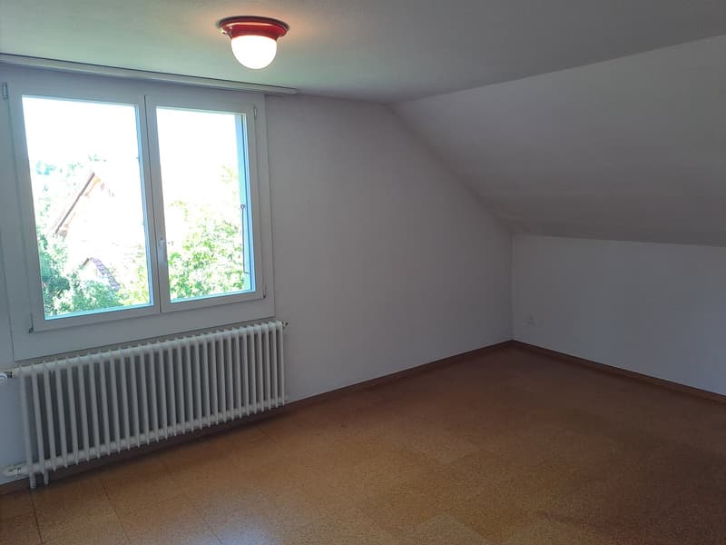 Familienfreundliches 4.5-Zimmer-Einfamilienhaus zu vermieten (6)