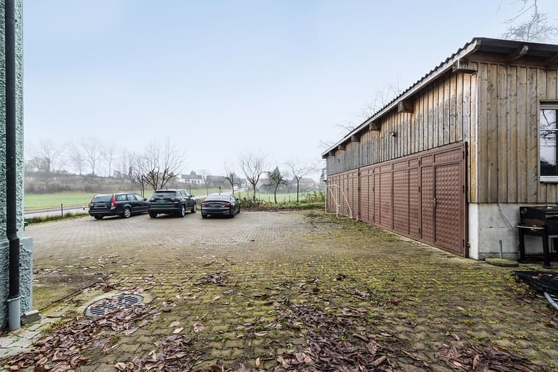 Multi-family house with large plot and great potential in Münchwilen (13)