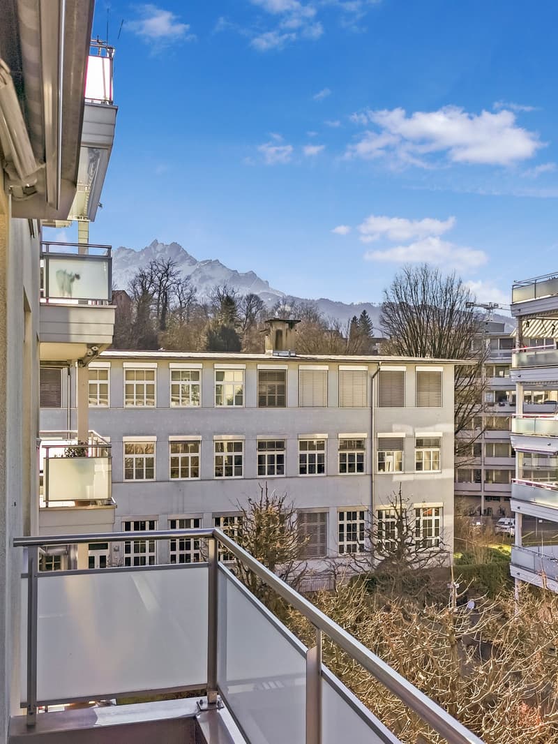 Furnished 2-room apartment with balcony in the center of Lucerne – available from September 2026 (7)
