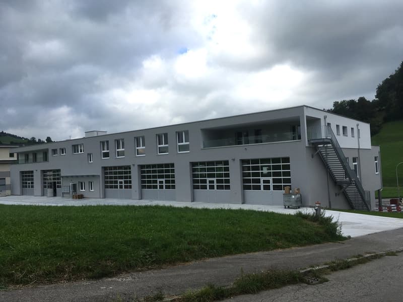 Gewerberaum geheizt ca. 250 m2 (1)