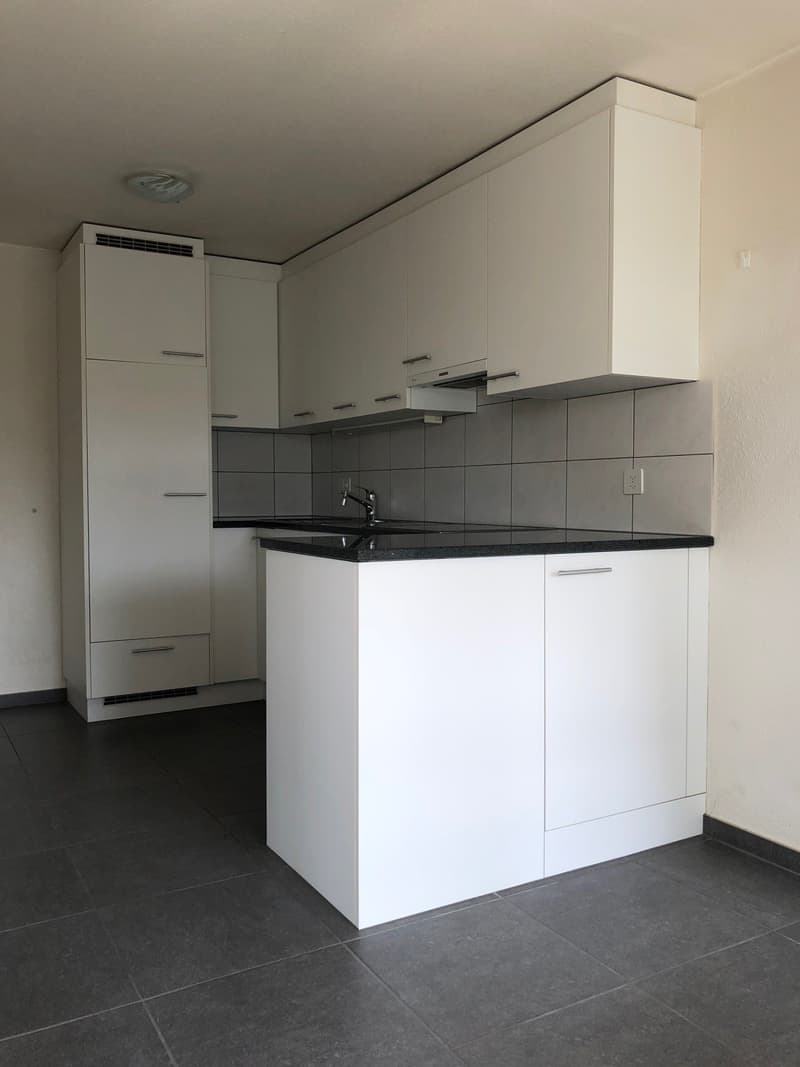 Charming 3.5-room apartment with a wonderful view in Worb (2)