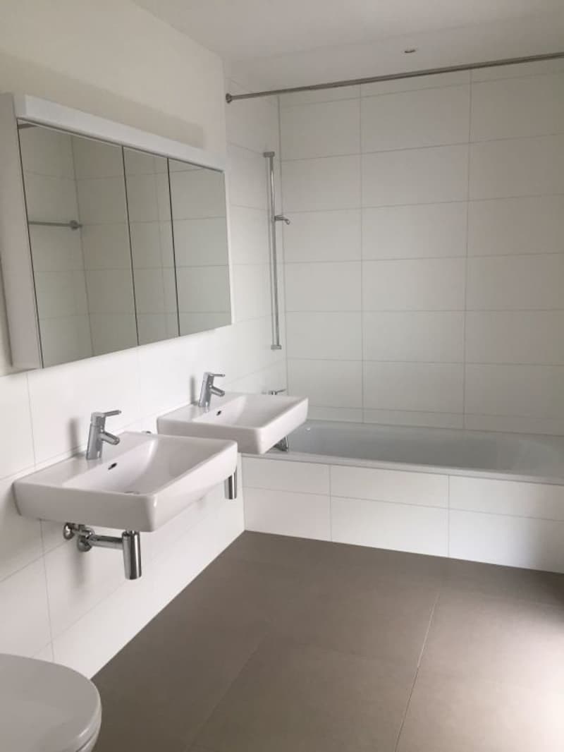 Badezimmer mit Badewanne