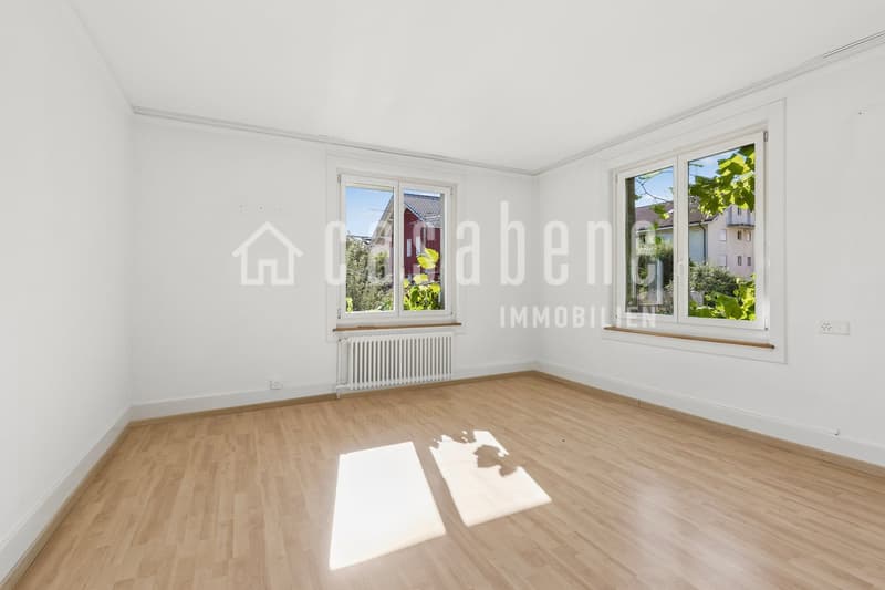 Gemütlich-familiäres Einfamilienhaus ist bereit, Ihre Geschichte weiterzuschreiben! (2)